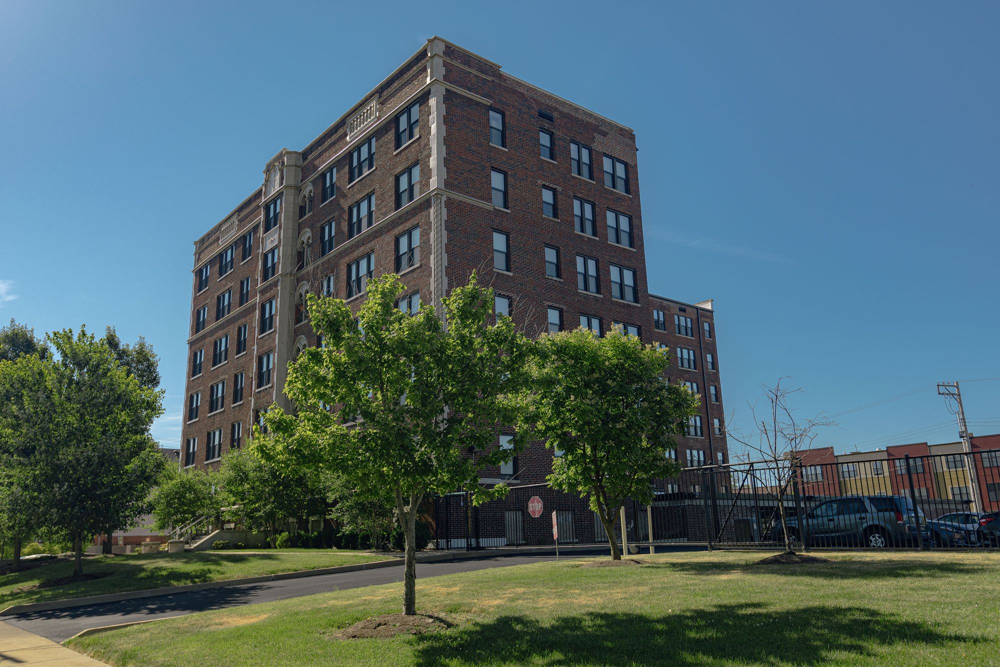 The Gotham Apartments MMG Real Estate Advisors