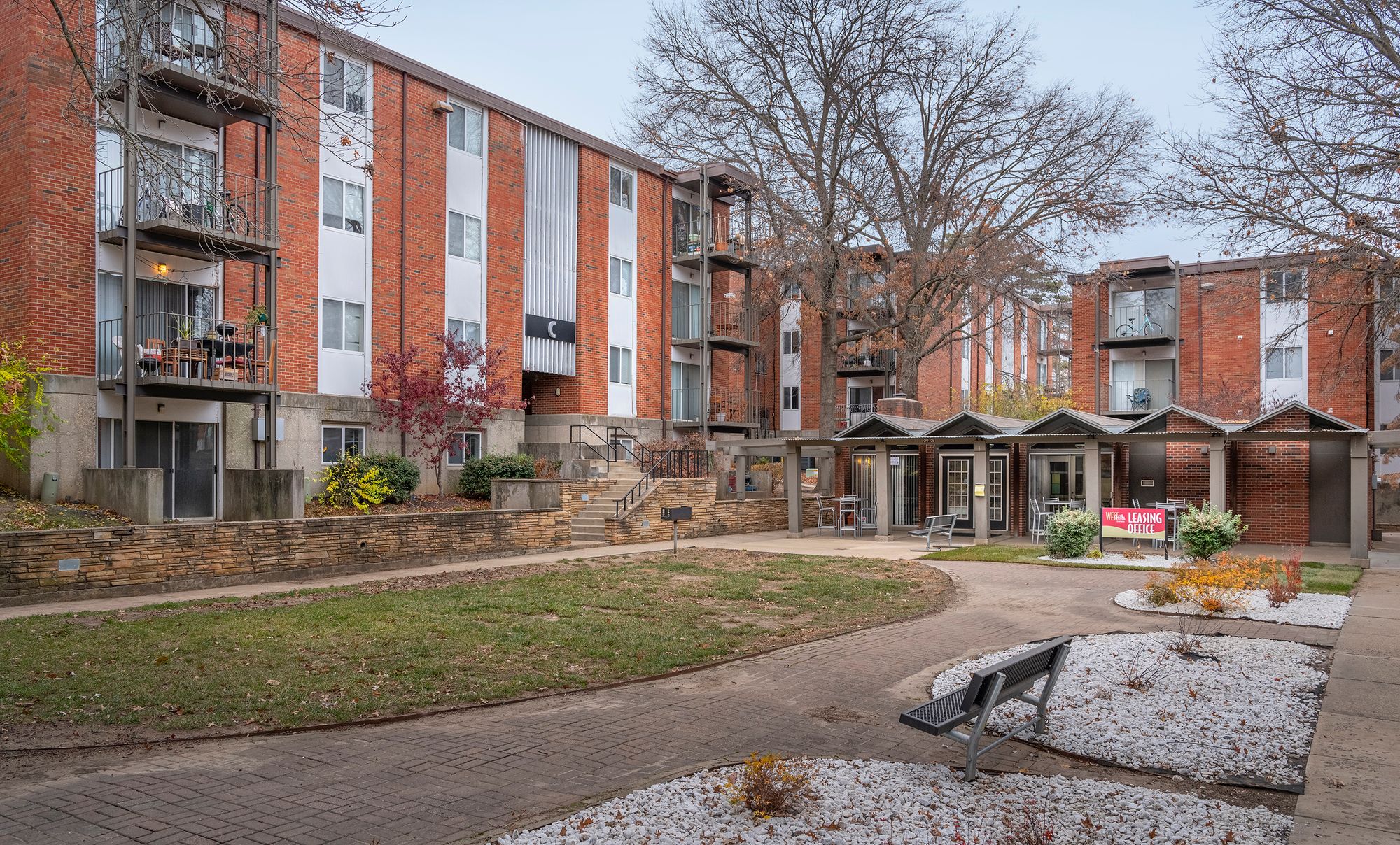 West Hills Apartments MMG Real Estate Advisors